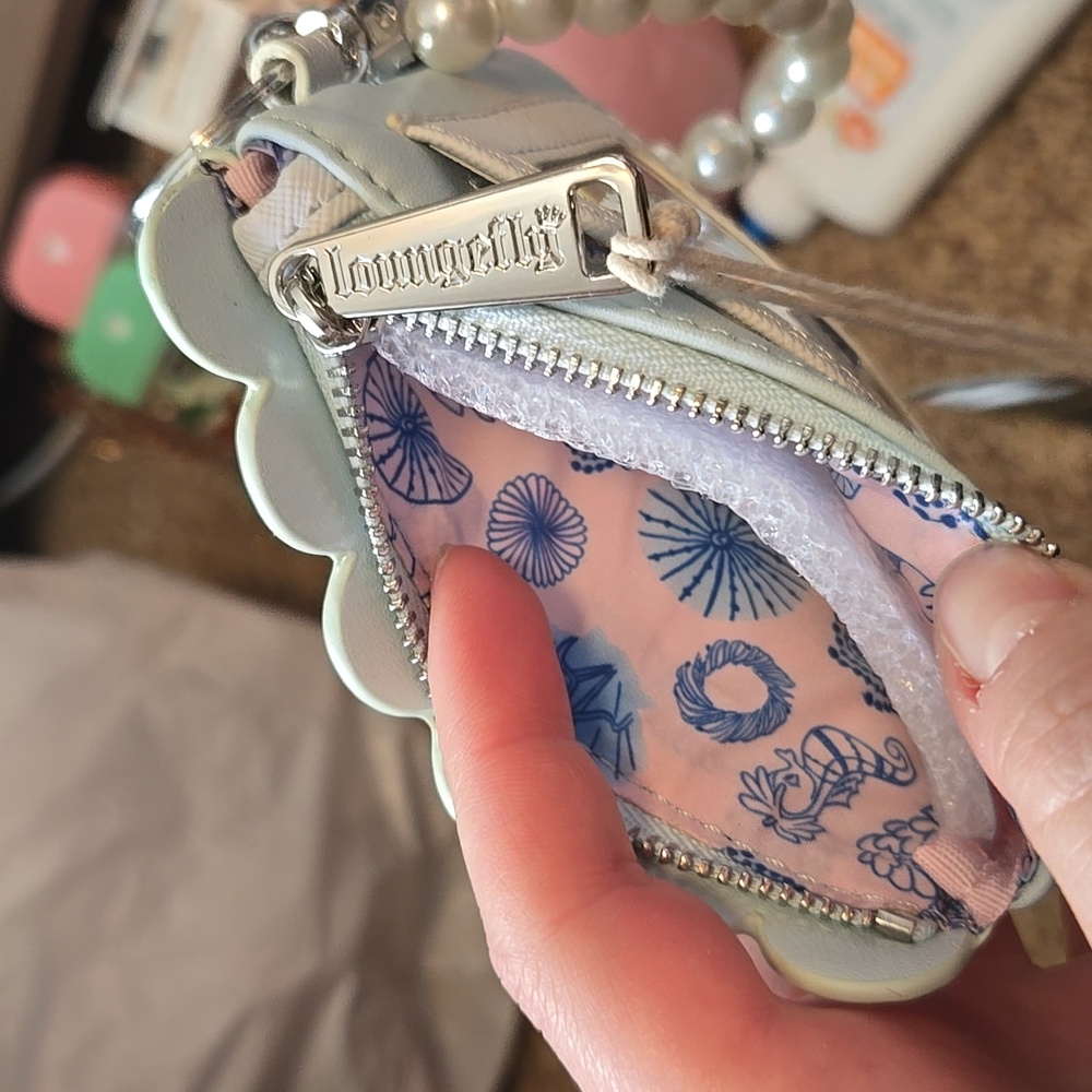 Disney Loungefly Princess Ariel Blue Card Holder - Picture 5 of 5